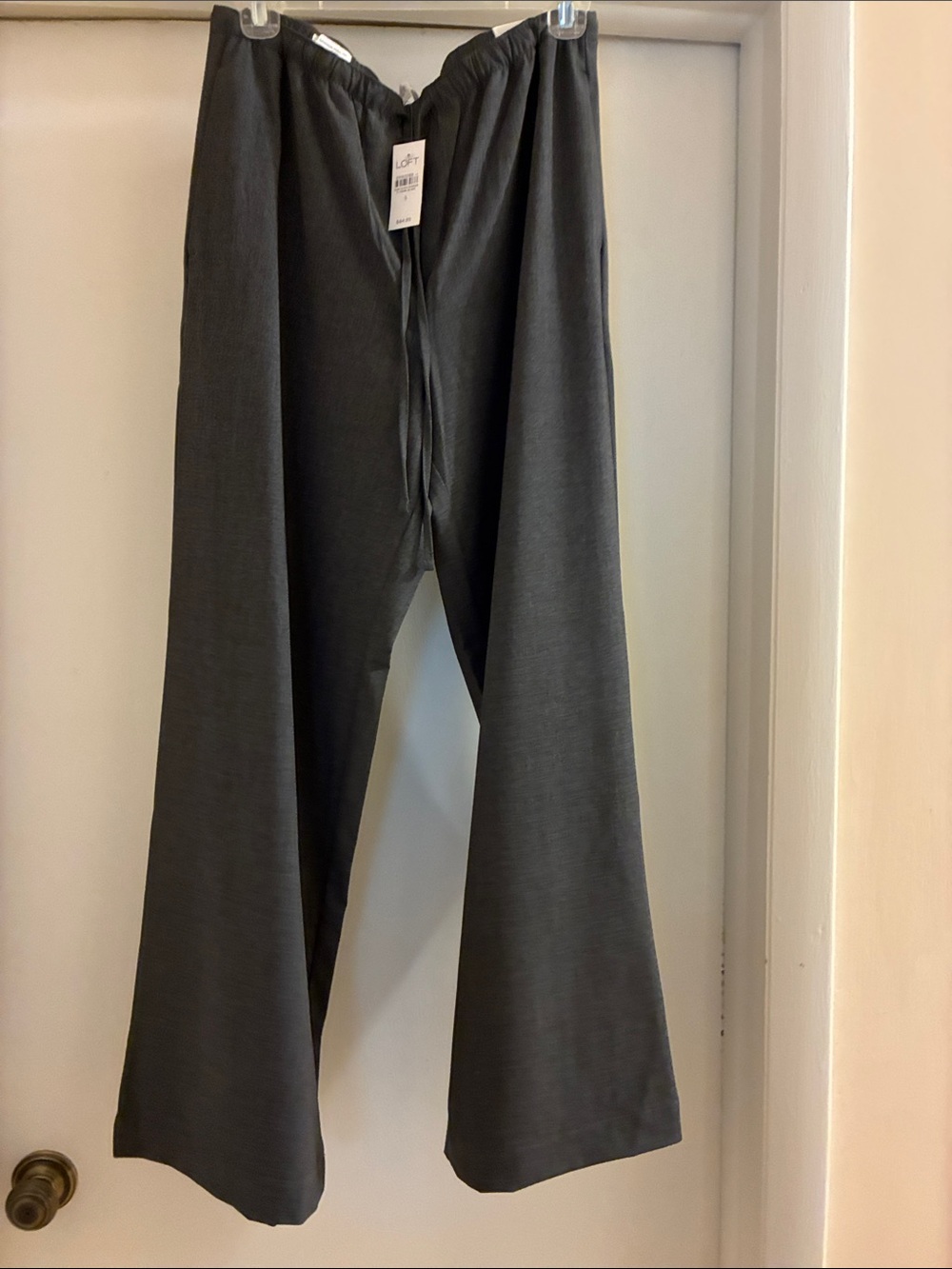 LOFT women pants in Charcoal